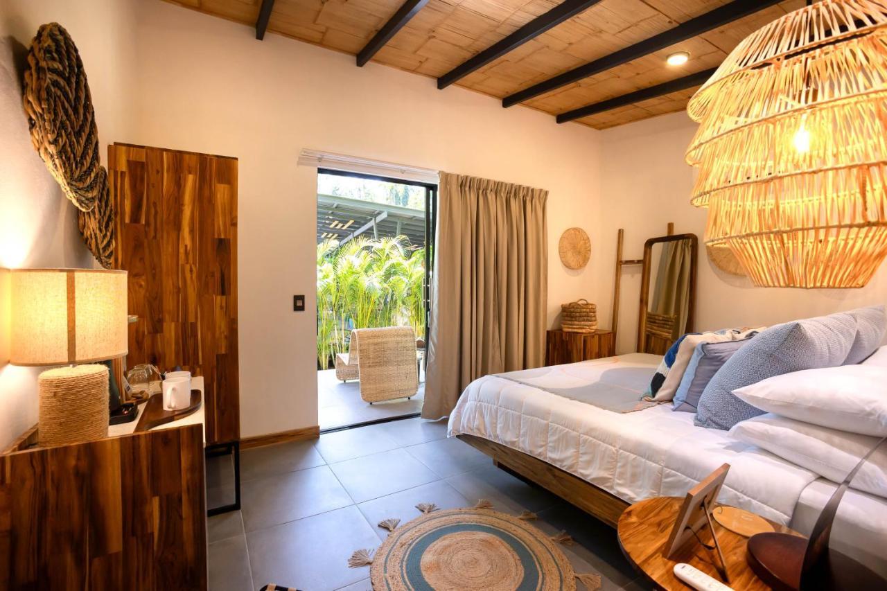 Exotico Beach Hotel Puerto Viejo de Talamanca Eksteriør bilde