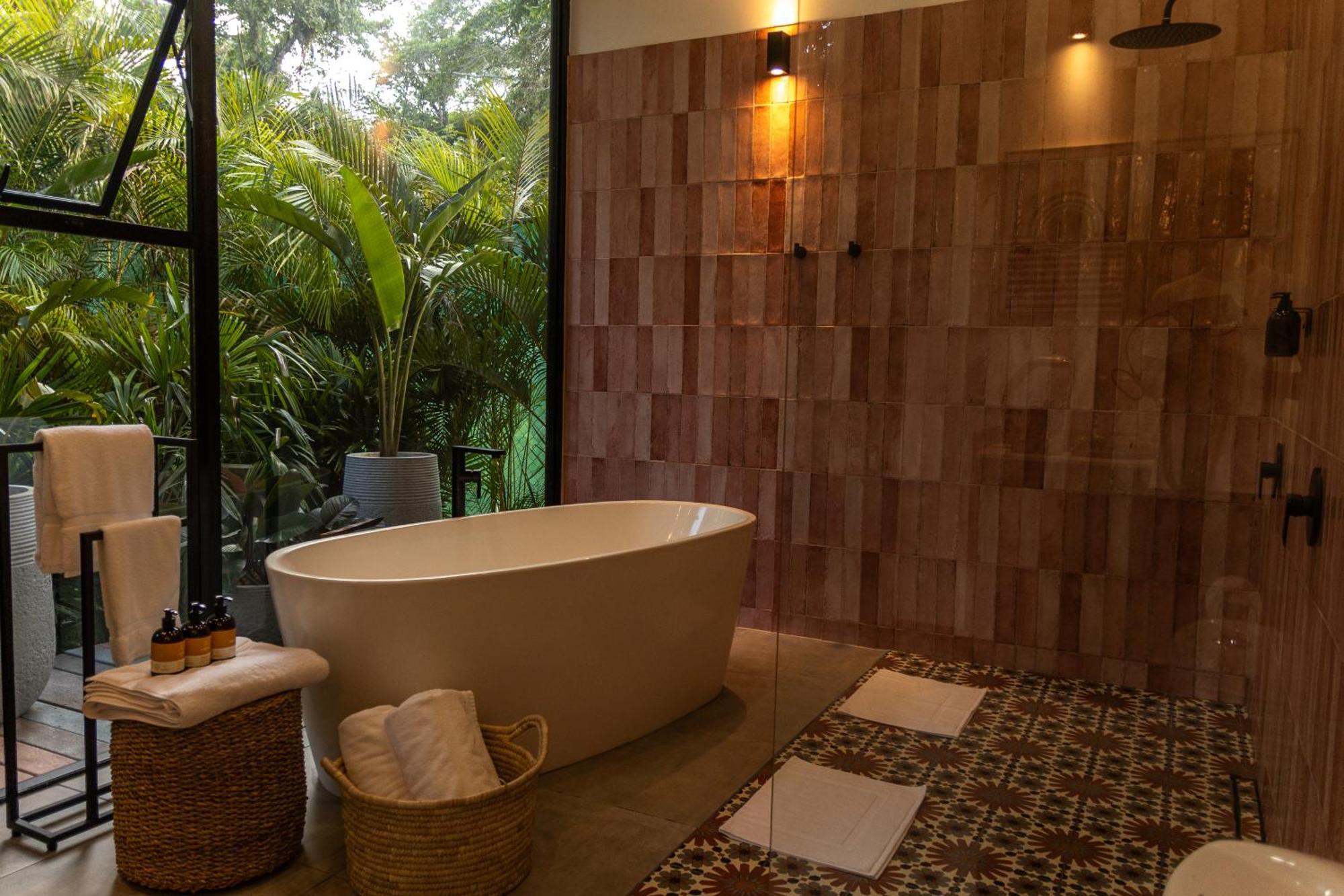 Exotico Beach Hotel Puerto Viejo de Talamanca Eksteriør bilde